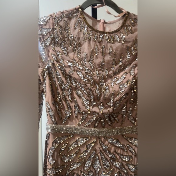 Embellished sheath midi dress - Picture 7 of 9